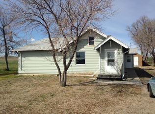 18 3rd Ave SW, Dutton, MT 59433
