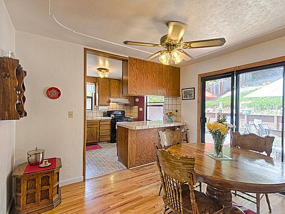 5th image of 1620 Escalona Dr