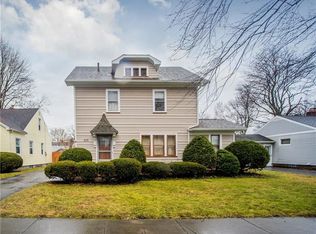 223 Tarrington Rd, Rochester, NY 14609