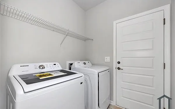 302 Allene Way — Photo 22