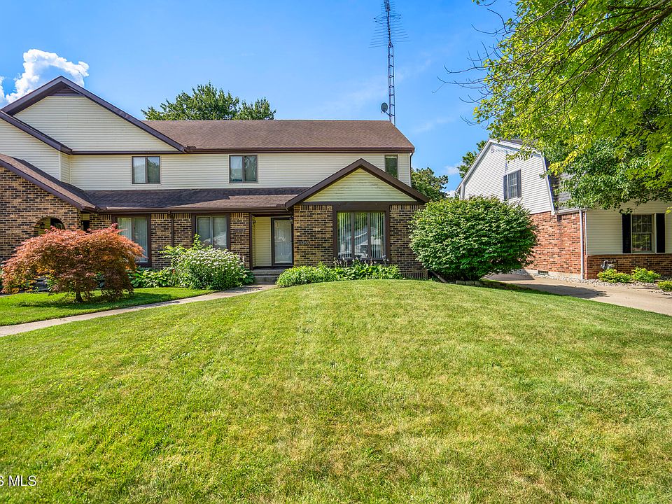 1st image of 1255 Applegate St #1255