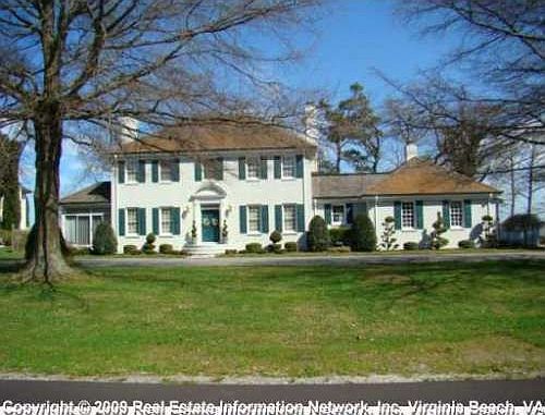 2nd image of 9131 River Cres