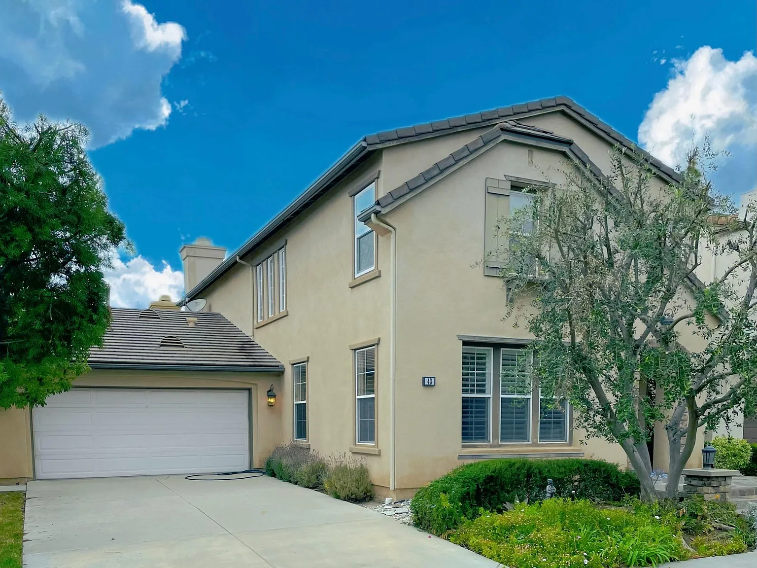 4 bed, 2923 sqft, $6,500 — Photo 3