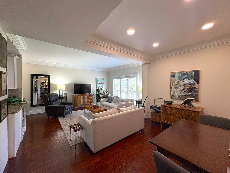 5400 Park Ave #302 — Photo 13