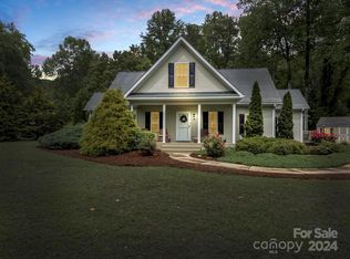 19 Lynnbrook Way #8 & 9, Columbus, NC 28722