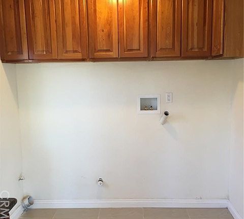 4th image of 1659 N Banning Blvd