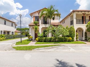 3700 NW 84th Way, Cooper City, FL 33024