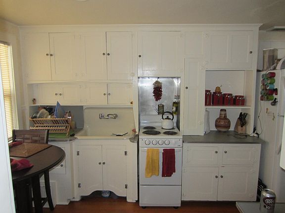 4th image of 340 S Grand Ave #3