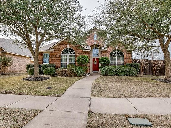 3rd image of 2081 Garrison Dr