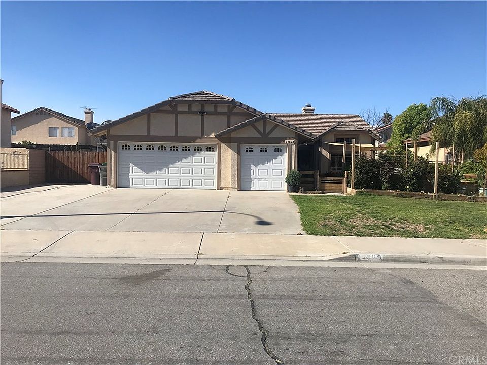 1st image of 24828 Superior Ave