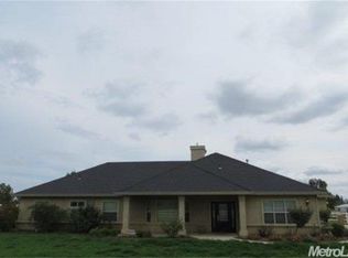 3022 E Spiess Rd, Acampo, CA 95220