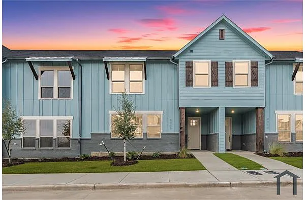 Building Photo - 9709 Thorncrown Ln