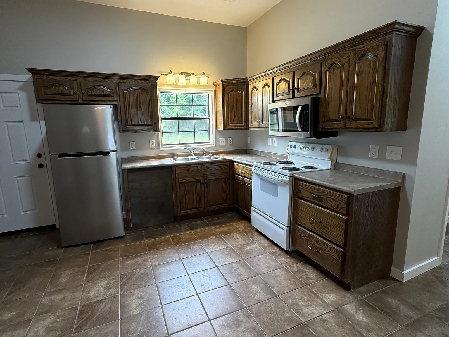 262 Payne Road - B — Photo 4