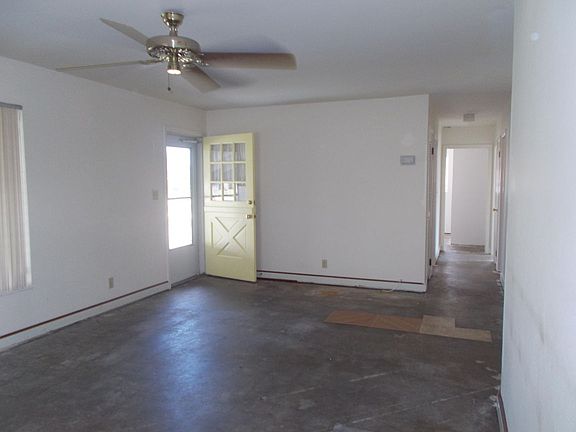 5th image of 3364 Housatonic Dr