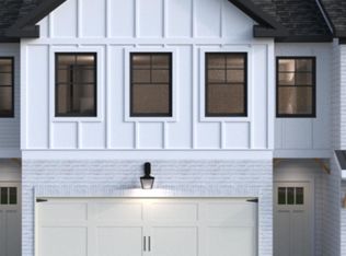 24 Garrison Dr, Winder, GA 30680