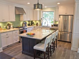 203 N Hale St, Palatine, IL 60067
