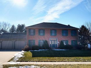 3807 Pamay Dr, Mechanicsburg, PA 17050