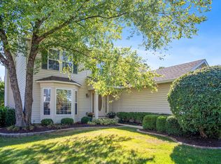 550 Thorsen Ln, Batavia, IL 60510