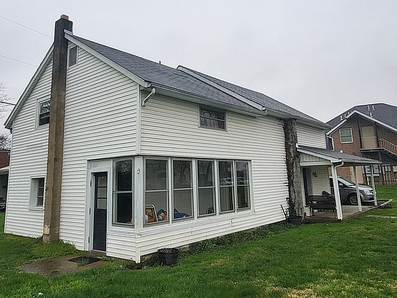 3rd image of 8940 Green St