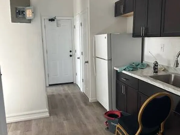 317 E 96th St #2, Brooklyn, NY 11212