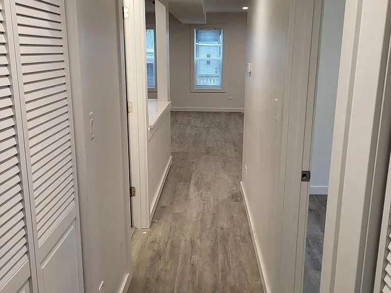 1916 S Leavitt St #2R — Photo 7