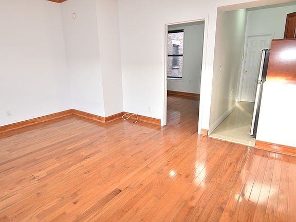 3rd image of 603 W 184th St APT 4WF