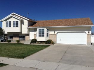 2868 W 2330 S, Syracuse, UT 84075