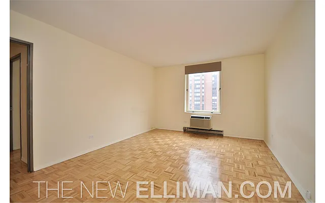 Rented by Douglas Elliman | media 35