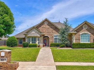 2008 Pembroke Ln, Edmond, OK 73003