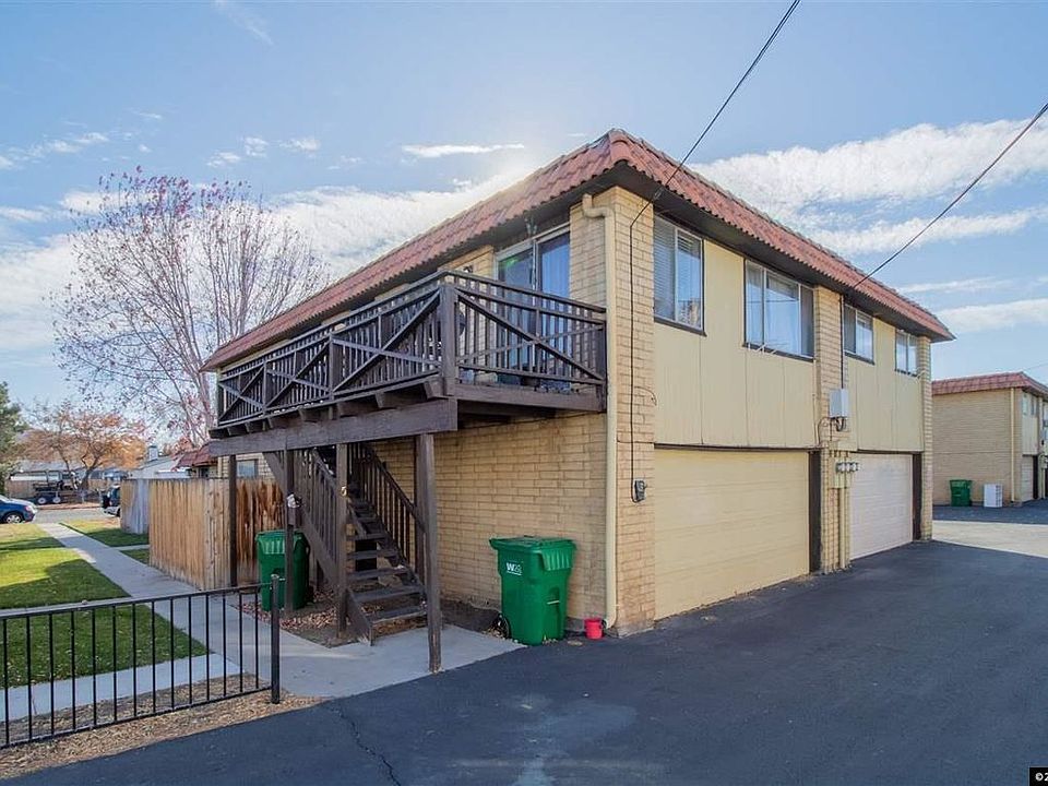 1st image of 3300 Woodside Dr APT 05