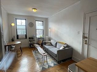 427 16th St #3B, Brooklyn, NY 11215