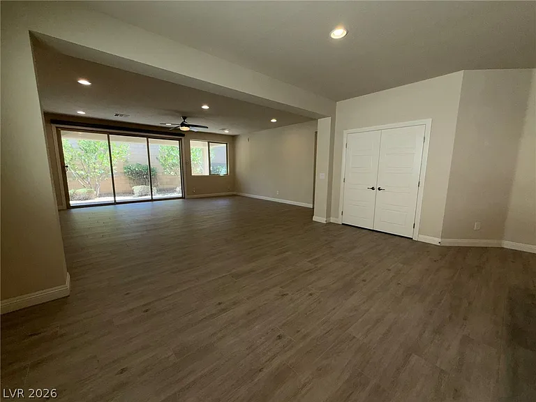 9729 Ponderosa Skye Ct — Photo 5