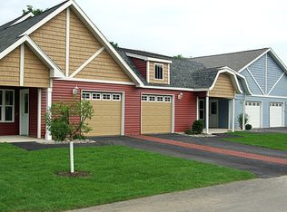 14 Brugel Ct, Delmar, NY 12054