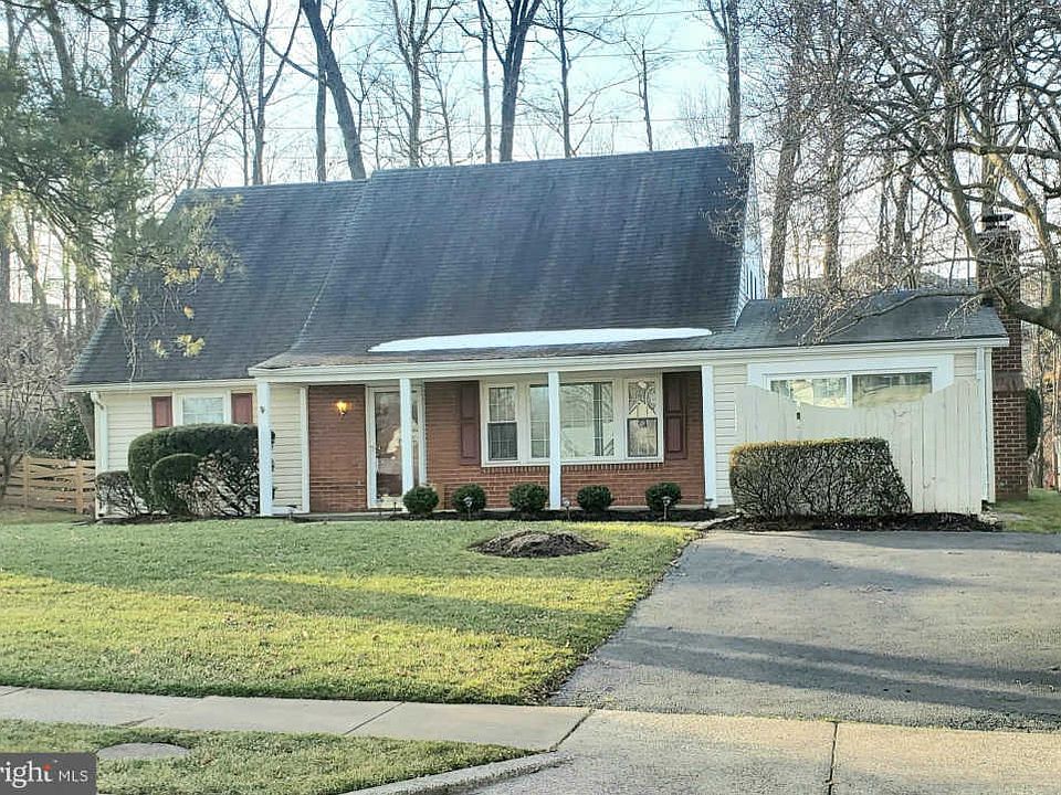 1st image of 12811 Melville Ln