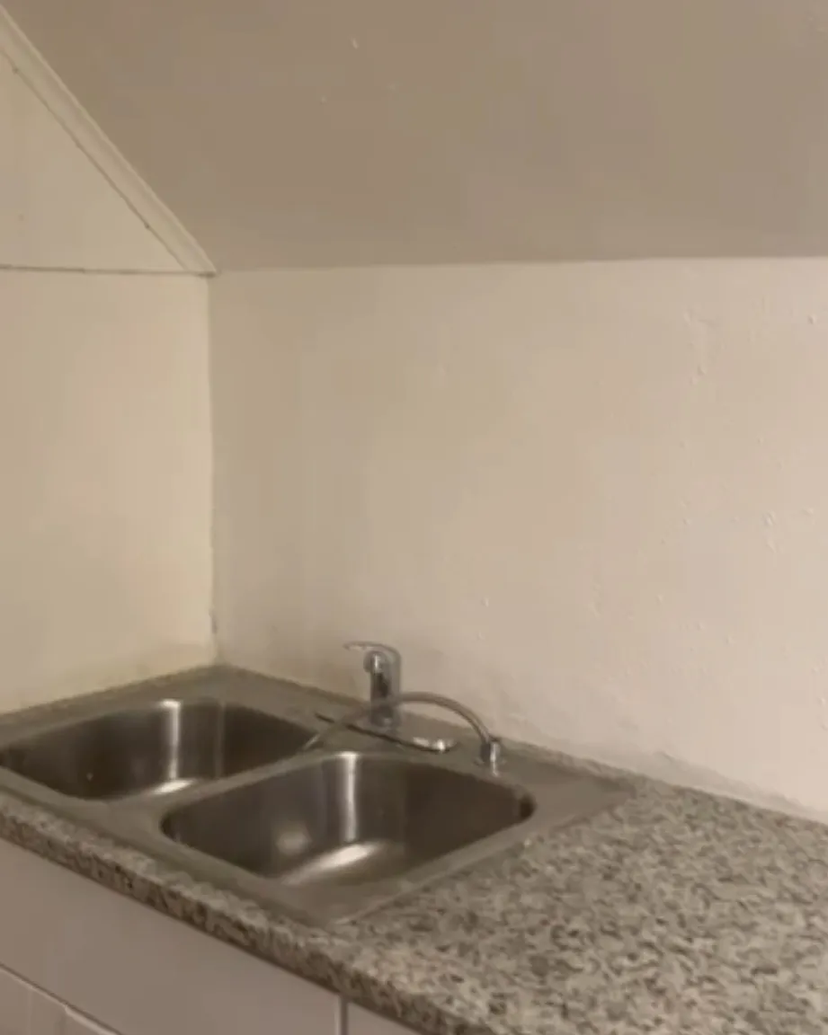 332 W Coler St — Photo 3