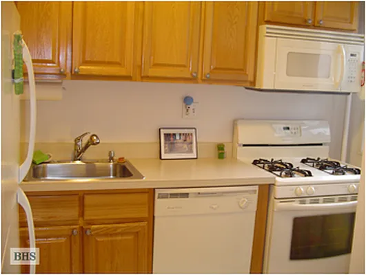 Sold by Brown Harris Stevens | media 23