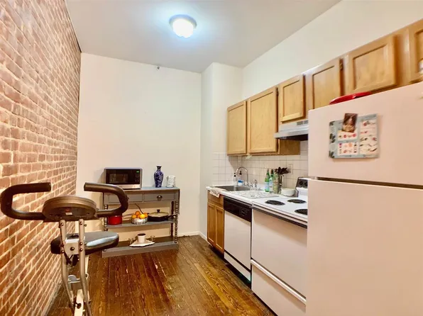308 Madison St APT 3B, Hoboken, NJ 07030