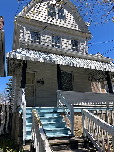 228 Blackman St Photo 1