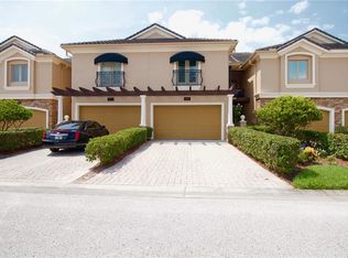 632 Saxony Blvd, Saint Petersburg, FL 33716