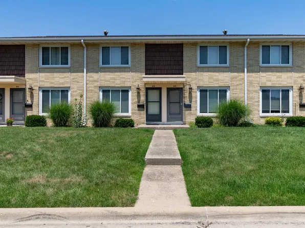 407 E Delwood St, Morton, IL 61550