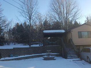 5 Coral Ln, Council Bluffs, IA 51503