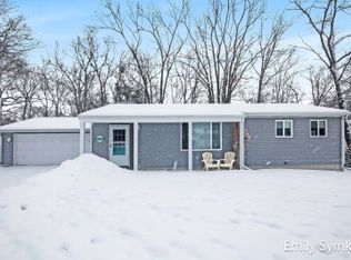 4636 Westnedge Ave NW, Comstock Park, MI 49321