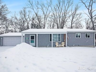 4636 Westnedge Ave NW, Comstock Park, MI, 49321