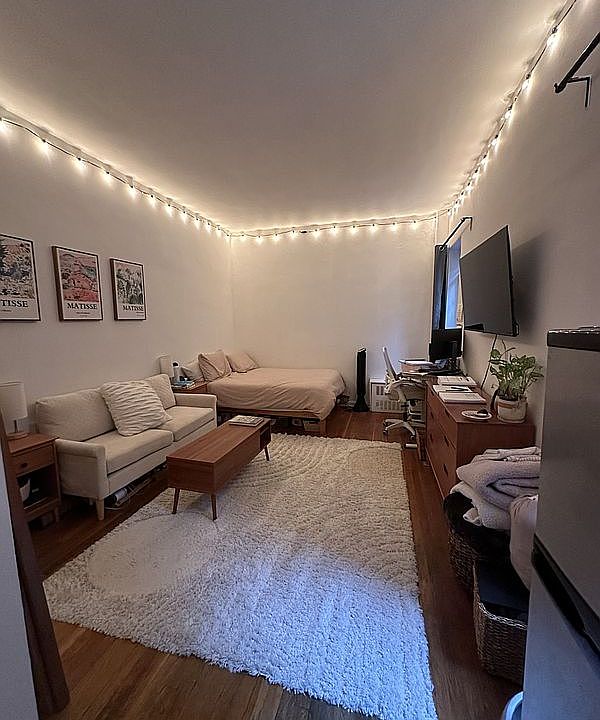 1st image of 152 E 35th St APT 2D