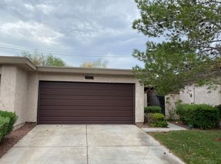2463 Domingo St, Las Vegas, NV 89121
