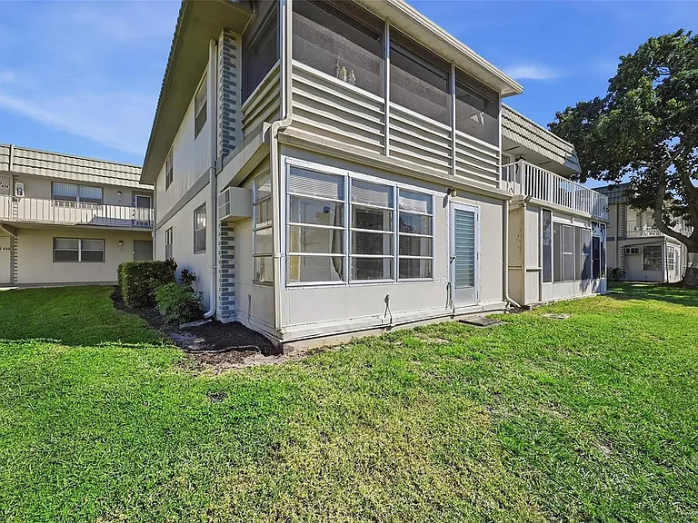 451 Monaco Park #J — Photo 20