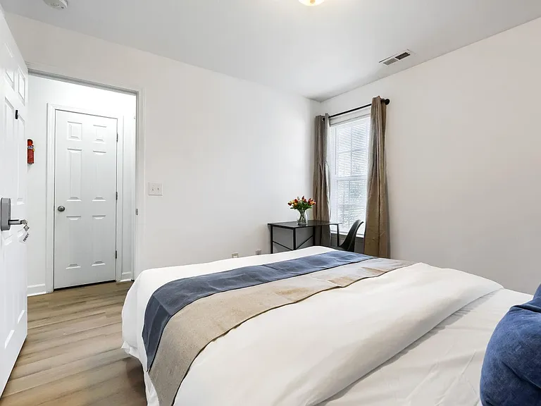 Bedroom 6