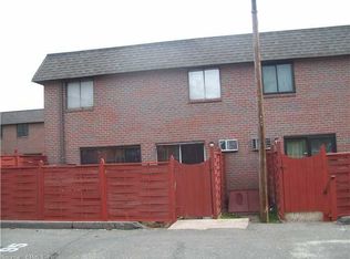 39 Sharon Ln, Wethersfield, CT 06109