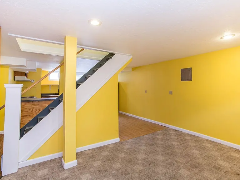 2134 S 13th St W — Photo 12