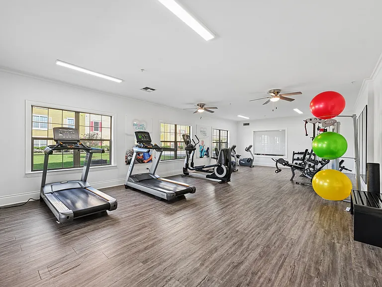 Big Bass Apartments — Photo 20